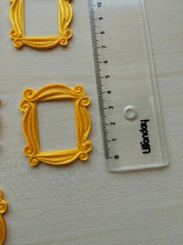 Lot de 10 mini cadres type friends